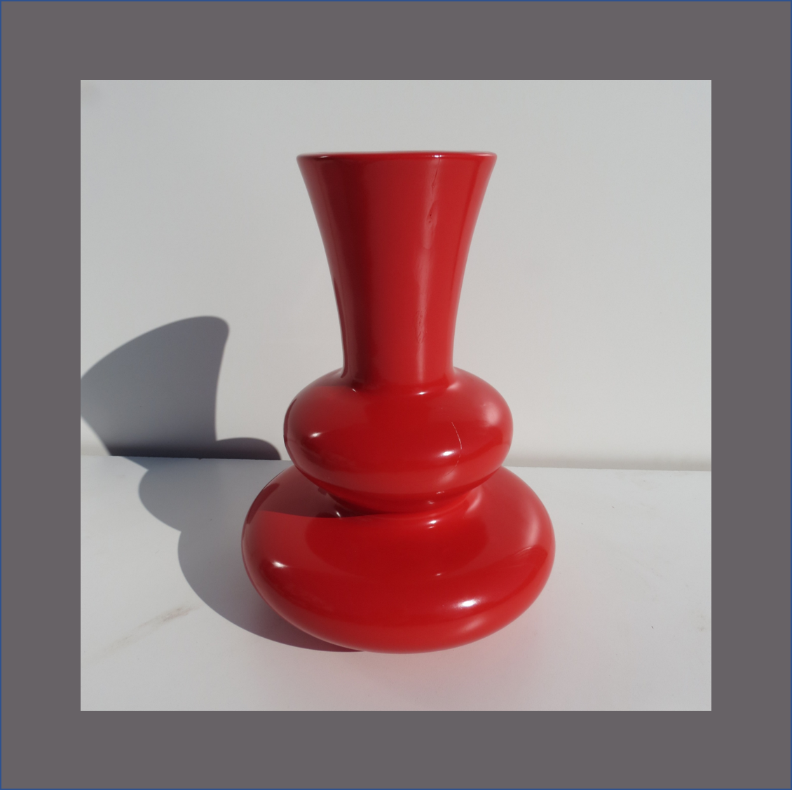 red-bobble-vase-